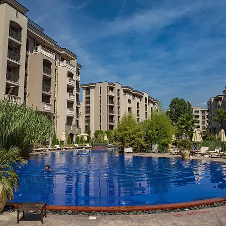 Menada In Cascadas 3*