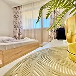 Aparthotel Menada In Cascadas